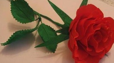 Розы из гофрированной бумаги своими руками - «Подарки своими руками»