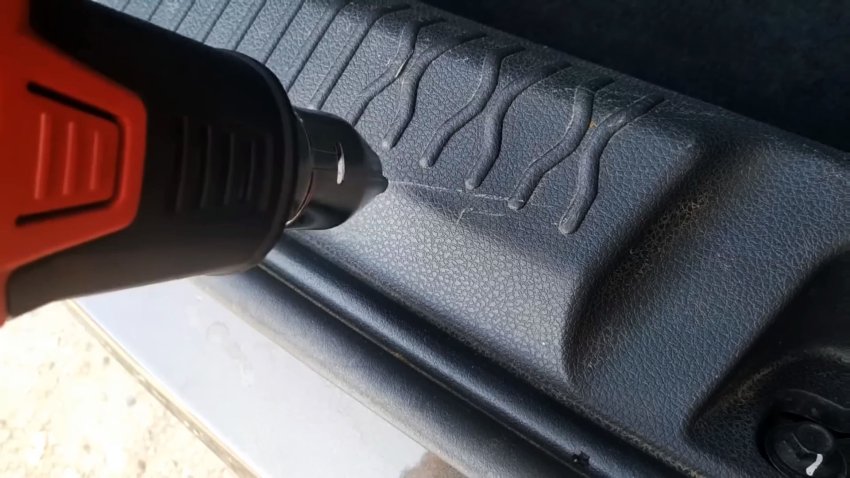 Как убрать царапины на пластике в автомобиле - «Своими Руками»